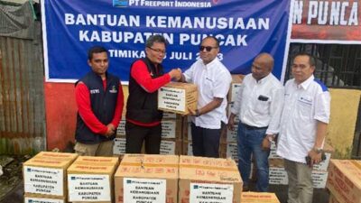 Freeport Indonesia Bantu 2 Ton Bahan Makanan bagi Masyarakat 3 Distrik di Puncak