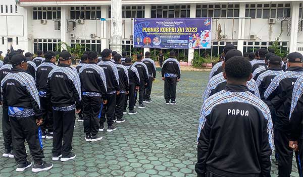 Plh Gub Pap Lepas Kontingen Korpri 2023