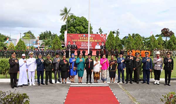 Polres Biak Numfor Hari Bhayangkara 77