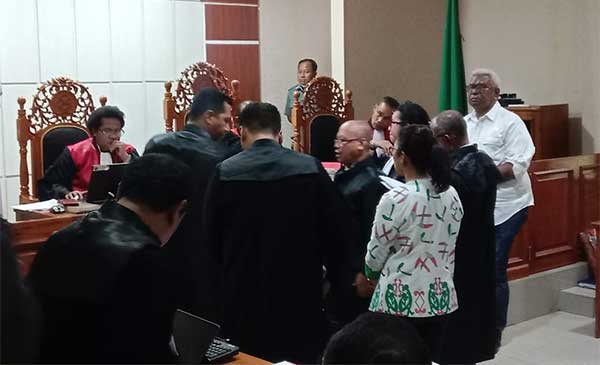 Sidang Kasus JR2 Johannes Rettob