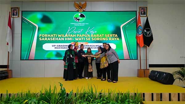 FORHATI PB Gelar Raker dan Sarasehan HMI-WATI se-Sorong Raya 2 Forhata PB Sarasehan