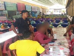 Seorang Mahasiswa Dicokok Polisi saat Sedang Makan di Cafe