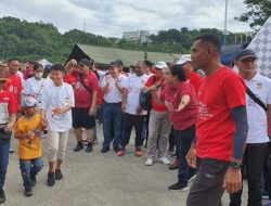 Ribuan Warga Kota Jayapura Ramaikan Jalan Sehat Jelang HUT ke 78 RI
