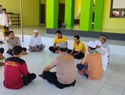 Polda Papua Barat Gelar Jumat Curhat di Masjid Salsabila Sowi Gunung