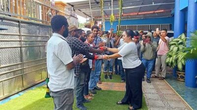 Dukung Pelaksanaan MUA HMPMT ke VII, Istri Plt Bupati Yonas Kenelak Sumbang 110 Juta