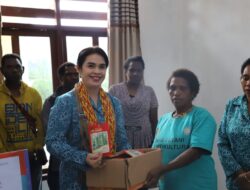 Kelompok Tani dan Peternak dari 10 Distrik di Pegaf Terima Bantuan TP PKK Papua Barat