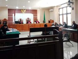 JPU Tuntut Rettob dan Silvi Herawati Masing-masing 18,6 Tahun Penjara