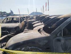 Selidiki Kebakaran 12 Mobil di Parkiran DPR Papua, Polisi: Masih Kami Dalami