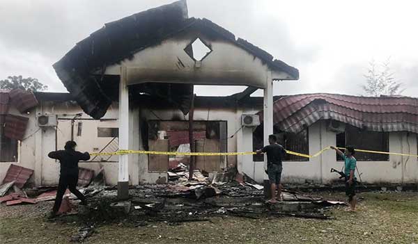 Kantor KPU Yahukimo Ludes Terbakar