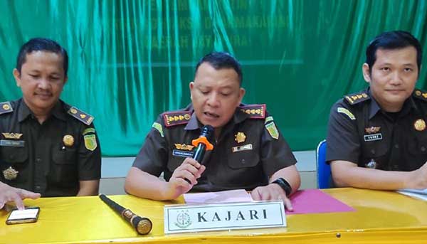 Kepala Kejari JPR Alexander Sinuraya