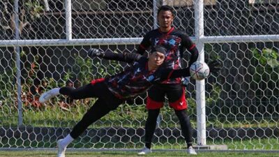 PSBS Biak Latihan KIper