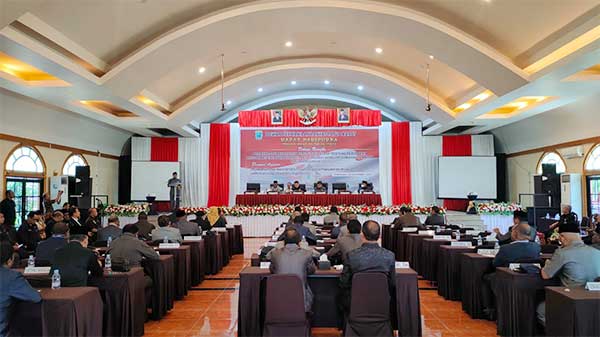 DPR PB Paripurna Perubahan APBD 2023 2