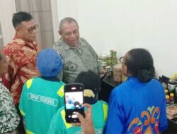 Hadiri Penutupan Pelatihan Perluasan Kesempatan Kerja 2023, Wabup Bintuni Belanja Produk