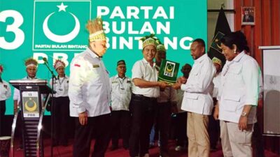 PBB Konsolidasi Pemenangan Prabowo di Papua, Yusril Singgung Soal Cawapres