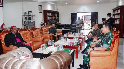 Pangdam Pattimura Silaturahmi ke Uskup Amboina, Ajak Bersinergi Bangun Maluku