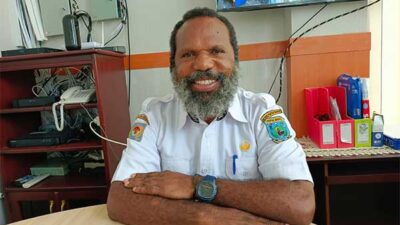 Plt Kepala DPMK PB Legius Wanimbo