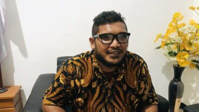 Chandra Kirana di ruang kerja Jumat 2992023