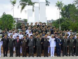 Pangdam Pattimura Pimpin Ziarah di TMP Kapahaha Jelang HUT TNI ke 78