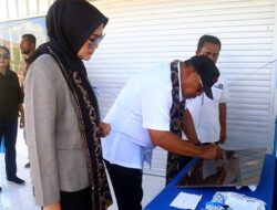 Kunker ke Malra, Gubernur Resmikan Bangsal Pasca Panen Bawang Merah Yafawun