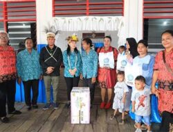 Gerak Cepat Atasi Stunting, PKK Papua Serahkan 600 Paket PHBS
