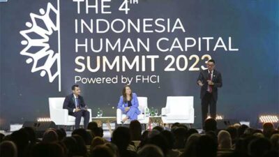 PLN IHCS 2023 KIAT BERTANSFORMASI