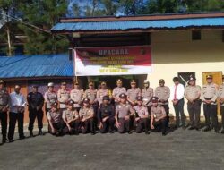 Kapolres Lanny Jaya Pimpin Upacara Korps Raport Kenaikan Pangkat 11 Personel
