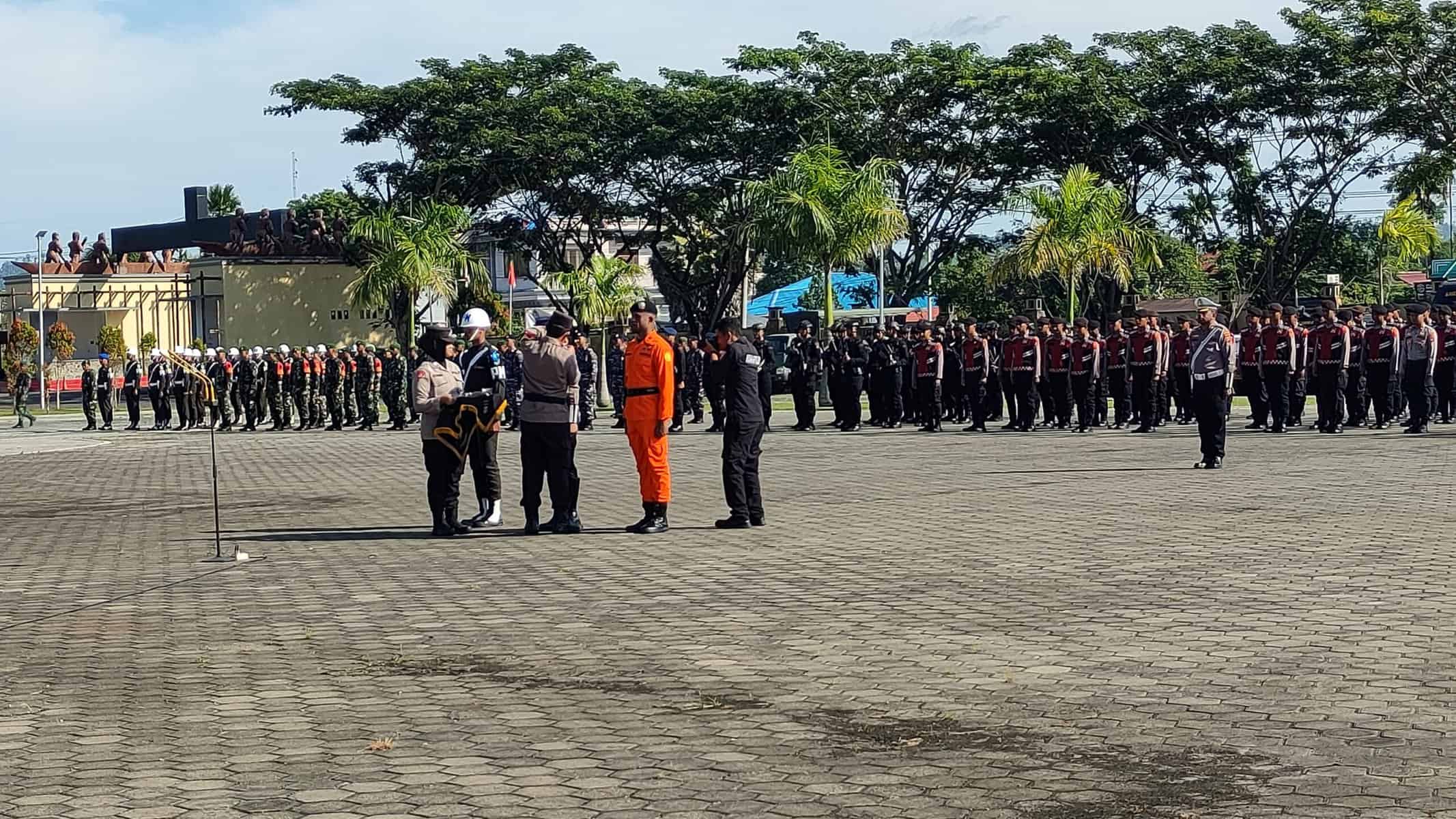 Apel Gelar Pasukan Operasi Lilin Mansinam 2023, Polda PB Amankan Nataru di Dua Provinsi 1 IMG20231221083844 scaled