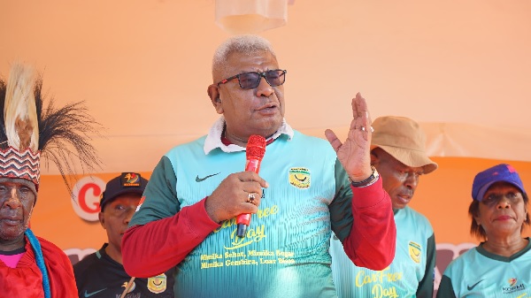 Grand Opening Car Free Day, Wabup Rettob: Masyarakat Mimika Sehat 1 Johannes Rettob Car Free Day3