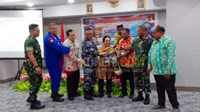 Kesbangpol PBD Rakor Lintas Forum Suku Asli Papua