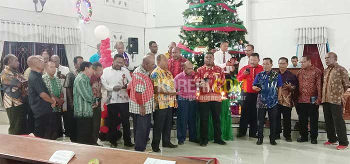 Natal PKB eben Haezer Ridge Biak2