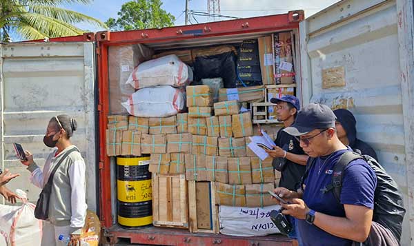 Bawaslu PBD satu kontener brg2 campuran2