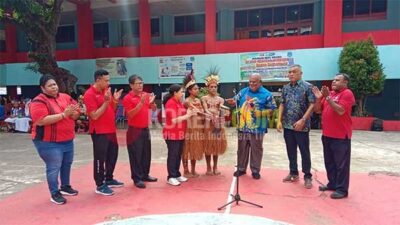 SMPN 1 Jayapura Gelar Pemilihan Ketua OSIS Secara Langsung Subtitle: Wujud Profil Pelajar Pancasila “SUARA DEMOKRASI”