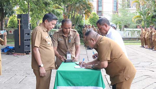 Pemkot Ambon Serahkan Aset ke Pemneg Hukurila