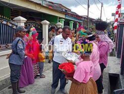 Pj Wali Kota Jayapura Coblos di TPS 42 Waena