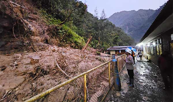 Freeport Rampungkan Pembersihan Dampak Longsor, Gereja Banti 2 Aktif Kembali 1 PTFI Longsor Banti