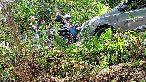 Aksi Beli BBM Subsidi "Berulang-ulang" Terjadi Lagi di SPBU Galala, Petugas Diduga Terlibat 3 Aksi Tab BBM di SPBU Galala2