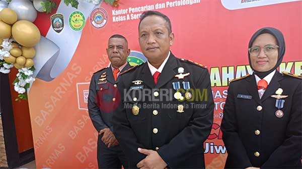 Kepala Kantor SAR Sorong, Amiruddin AS saat memberikan keterangan pers kepada awak media, Kamis (29/2/2024) / Foto Suzan