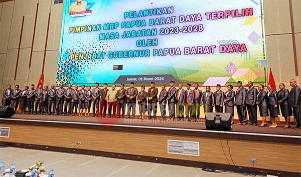 Foto bersama seusai pelantikan / Foto : Suzan
