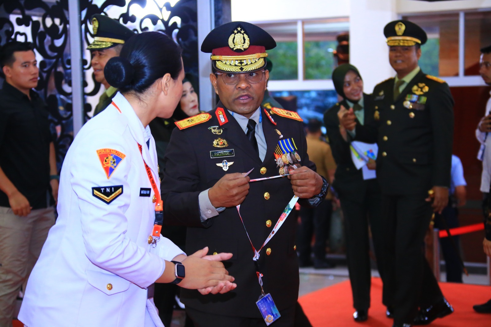Wakapolda Papua Hadiri Rapim TNI-Polri di Jakarta 1 Wakapolda Papua, Brigjen Pol. Petrus Patrige Rudolf Renwarin saat hadiri Rapim TNI-Polri di GOR Ahmad Yani Mabes TNI Cilangkap, Jakarta Timur, Rabu (28/02/2024) / Foto: Humas Polda Papua