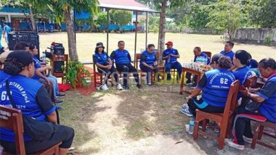 Diskusi BP YPK dan Para Kepala Sekolah YPK di Kota Jayapura, bertempat di Halaman SMA Diaspora Kotaraja. / Foto : Surya