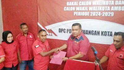Agus Ririmasse Resmi Daftar Bacalon Wali Kota di PDIP Ambon