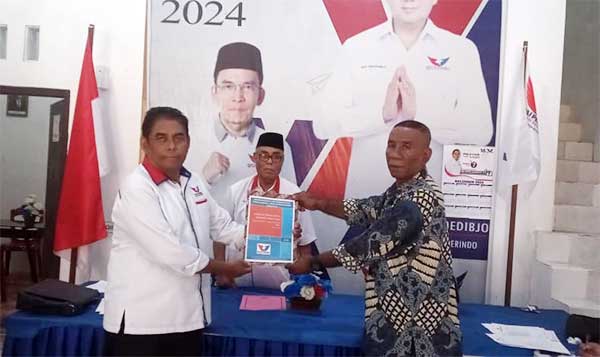 Ferly Tahapary Perindo Ambon Daftar