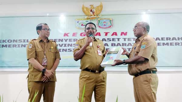 Pemprov PB serahkan aset 12 OPD ke PBD