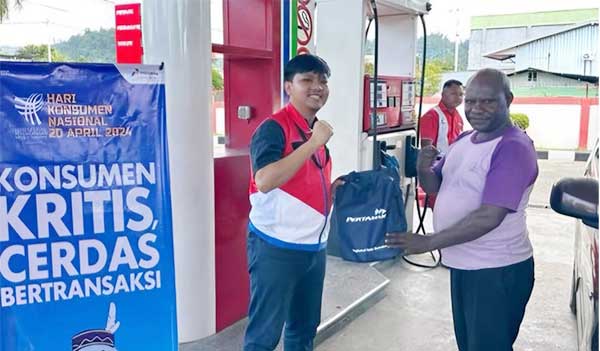 Hari Konsumen Nasional 2024, Pertamina Pamalu Tebar Promo Istimewa di SPBU 1 Pertamina Bagi bagi hadiah di SPBU