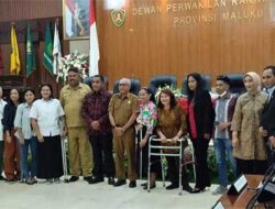 Resmi Tetapkan 3 Perda, Benhur Tegaskan Komitmen DPRD Maluku bagi Kaum Disabilitas