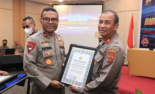 Humas Polresta JPR Kota 2 Penghargaan