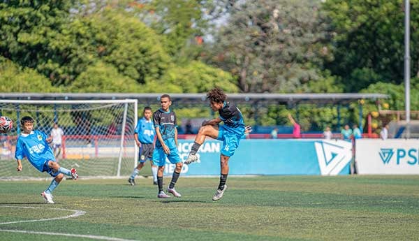 Valentino Wagiu, pesepakbola PFA bentukan PTFI resmi dipanggil Timnas Garuda Muda menuju AFF U-16 Championship / Foto : Humas PTFI