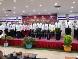 KPU Kota Sorong Lantik 50 PPD Untuk 10 Distrik