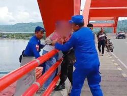 Polisi Gagalkan Aksi Percobaan Bunuh Diri Seorang Wanita di Jembatan Youtefa Jayapura