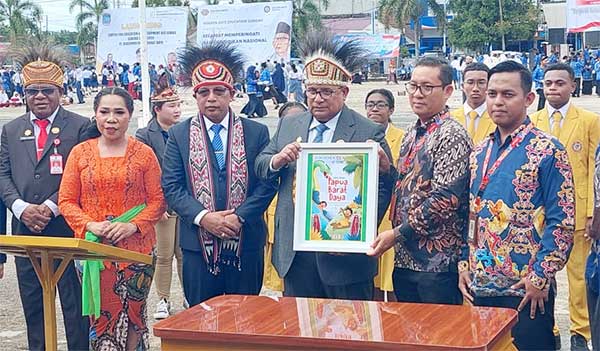 PJ Gub PBD Hardiknas 2024 Alun2 Aimas